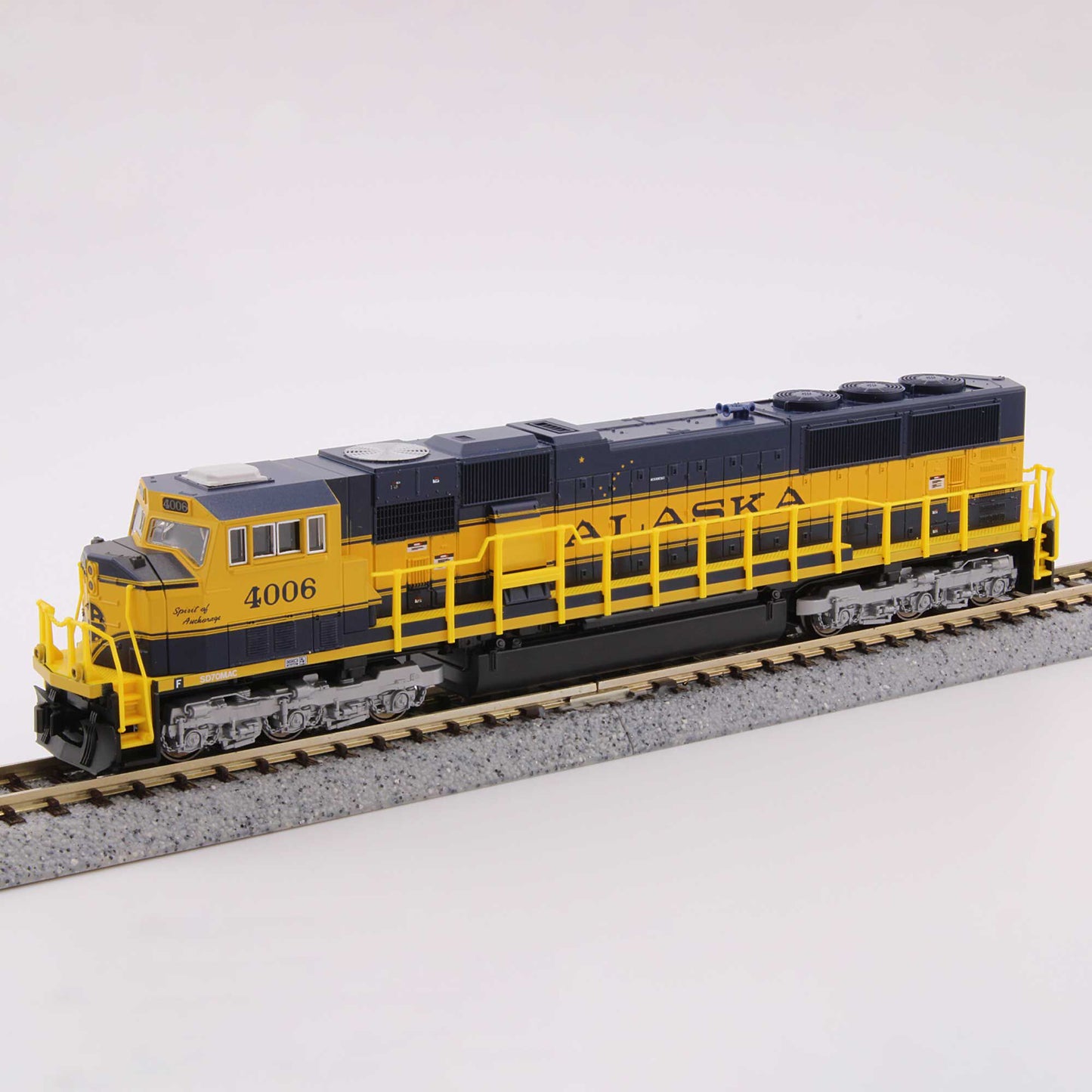N SD70MAC Alaska Railroad #4015 Spirit of North Pole with DCC and Sound (KAT176-6411-S)