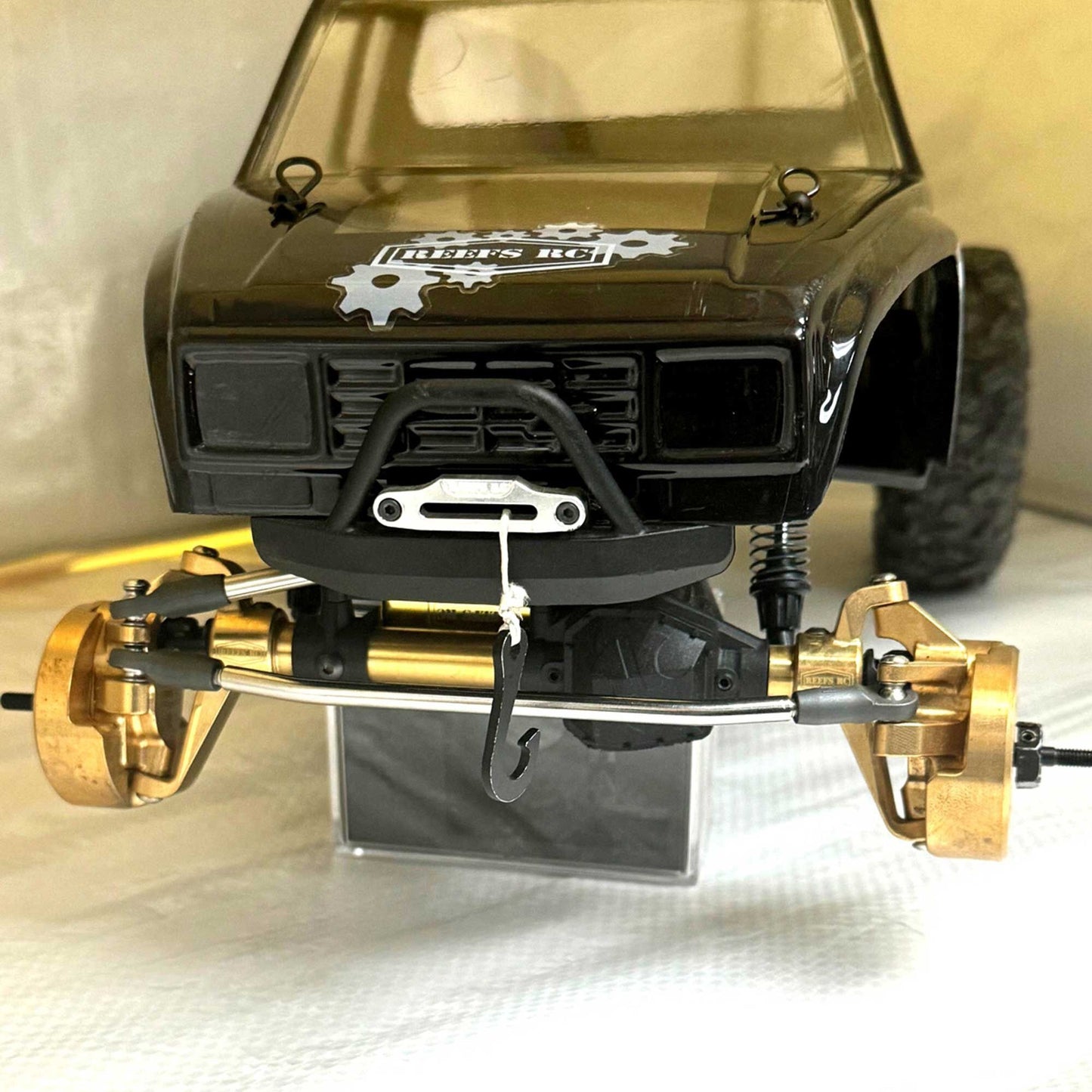 Brass Portal Covers for Axial SCX10 Pro, Capra, and SCX10 III (SEHREEFS180)