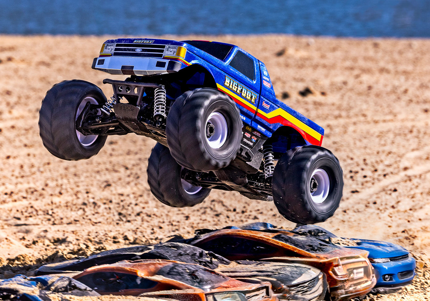 An action shot of the 1/10 Bigfoot 4x4 BL-2S Ready to Run (TRA67134-4).