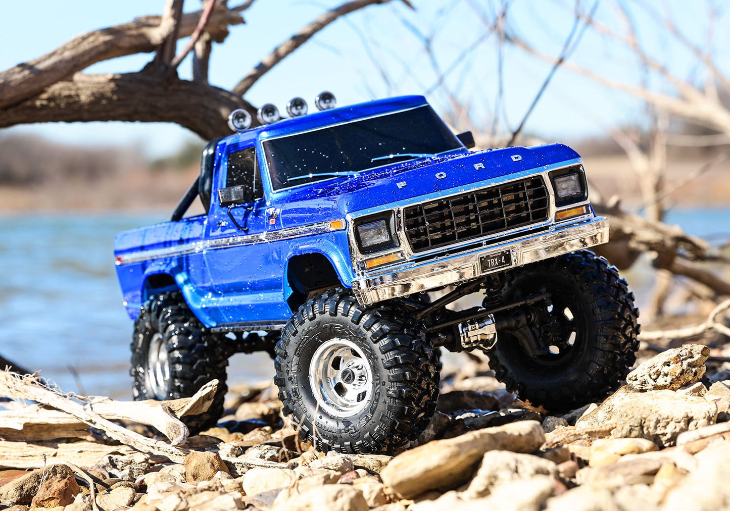 1/10 TRX-4 Ford F-150 High Trail Edition Ready to Run (Blue) (TRA92046-4-BLUE)
