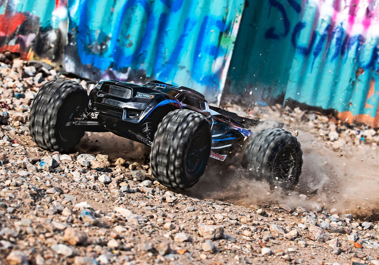 1/8 Sledge Ready to Run (Blue) (TRA95076-4-BLUE)