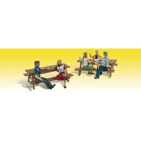 HO Outdoor Dining Set (WOOA1939)