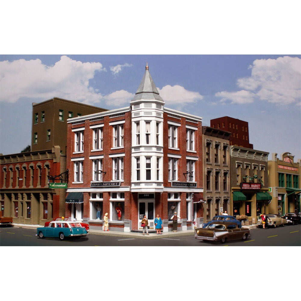HO Built-Up Davenport Department Store (WOOBR5039)