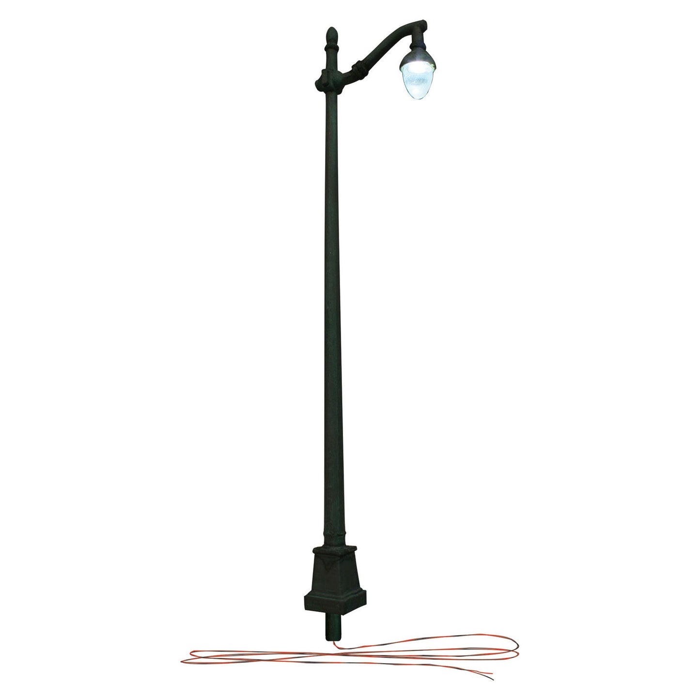 O Scale Arched Cast Iron Street Lights Set of 2 (WOOJP5647)