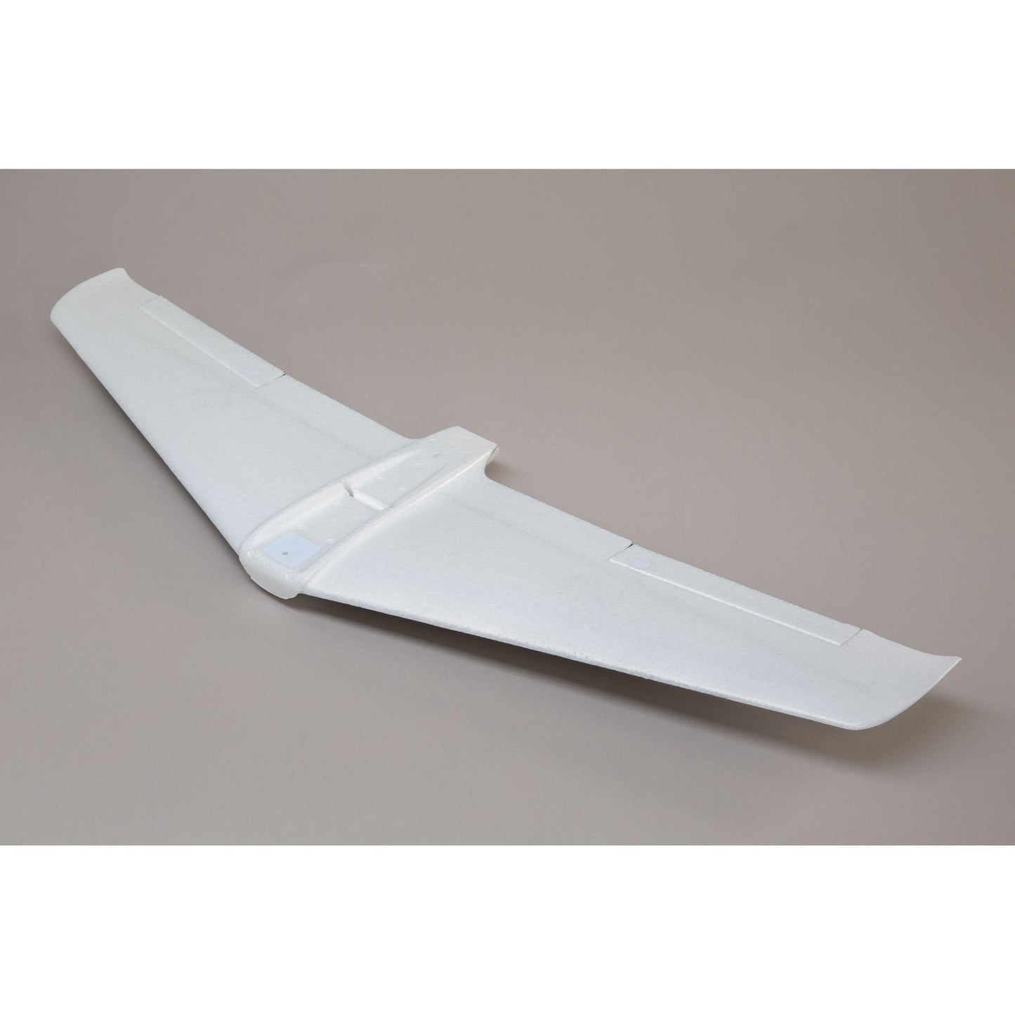 V900 Painted Wing 900mm (EFL7452)