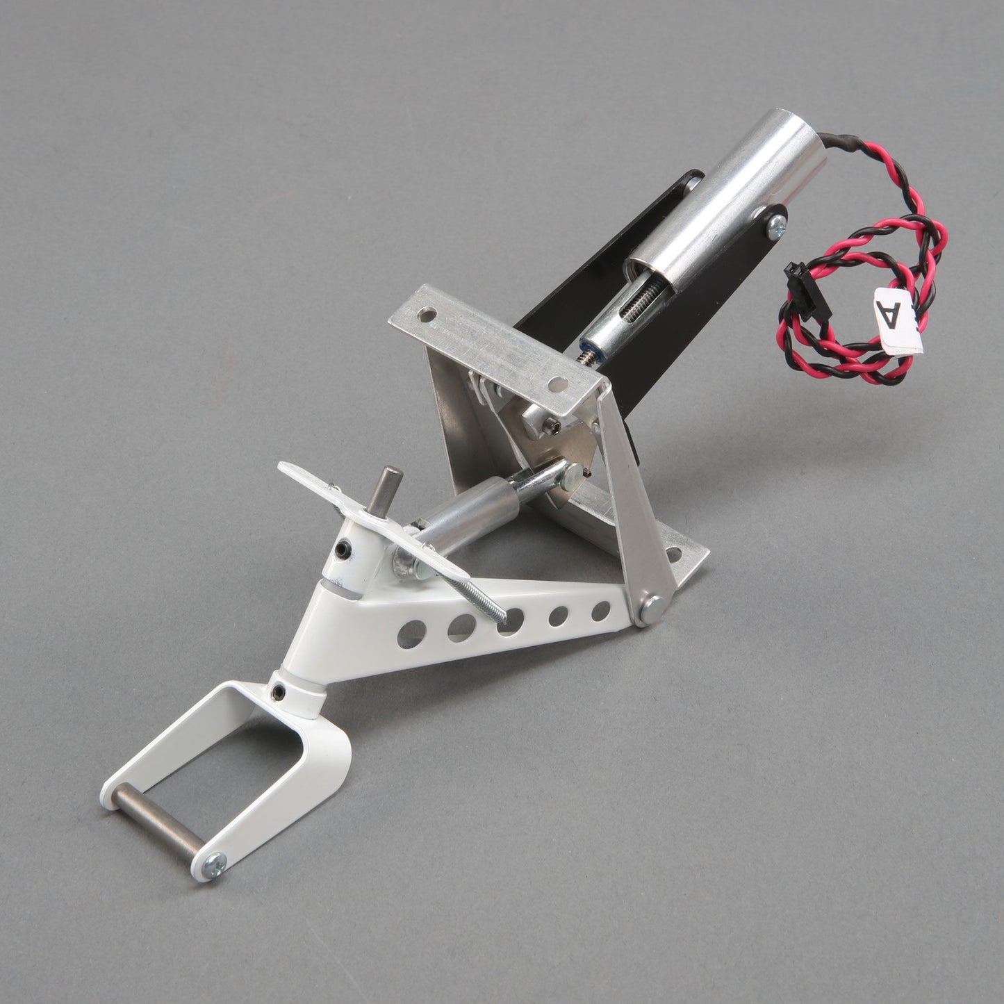 Electric Retract Tailwheel for White TF Hellcat (ROB160WCEW)