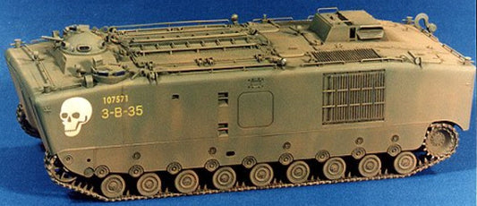 1/35 US Marine LVTP5A1 Amphibious Transporter Vietnam War Plastic Model Kit (AFV35022)