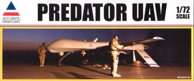 1/72 MQ-1 Predator UAV Plastic Model (ATES0412)