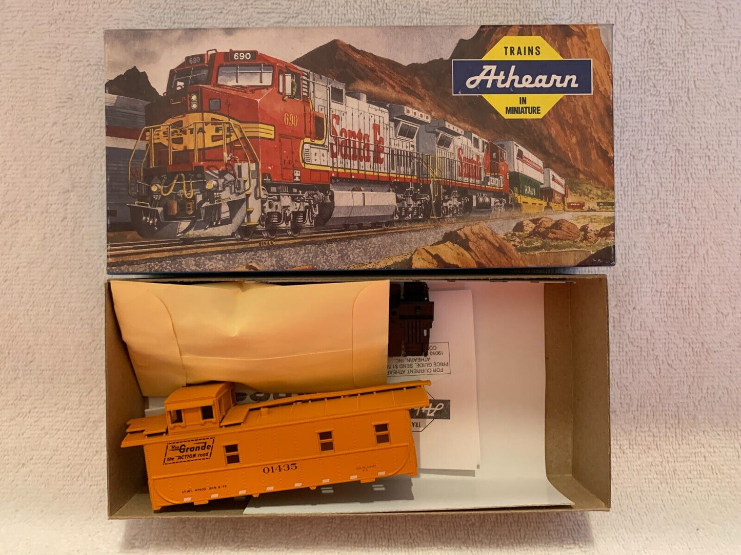 HO D&RGW Cupola Caboose Kit #01435 (ATH1258)