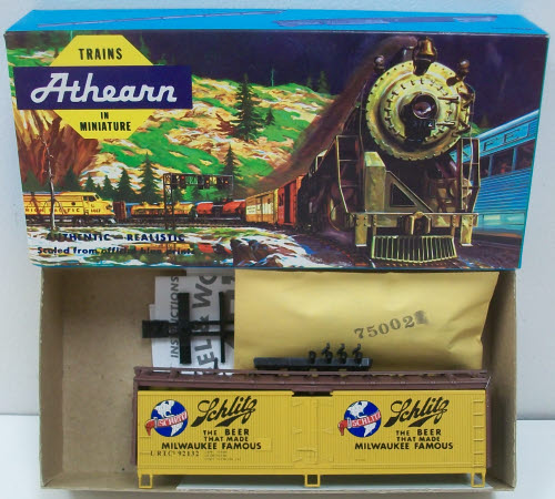 HO Schlitz Beer 40' WD Reefer Kit (ATH5211)