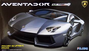 1/24 RS-71 Lamborghini Aventador LP700-4 Deluxe with Etchi Plastic Model Kit (FJM125589)