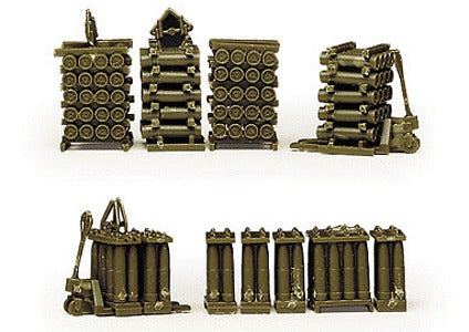 HO Military Accessories: Artillery Shells on Pallets (HRP742009)