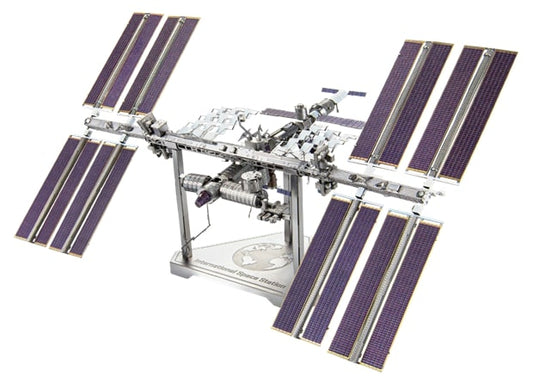 International Space Station ICONX Premium Metal Model Kit (MMSICX140)