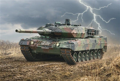 1/35 Leopard 2A6 Plastic Model Kit (ITA6567)