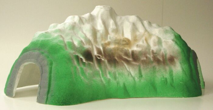 HO Curved Tunnel (LIF1306)