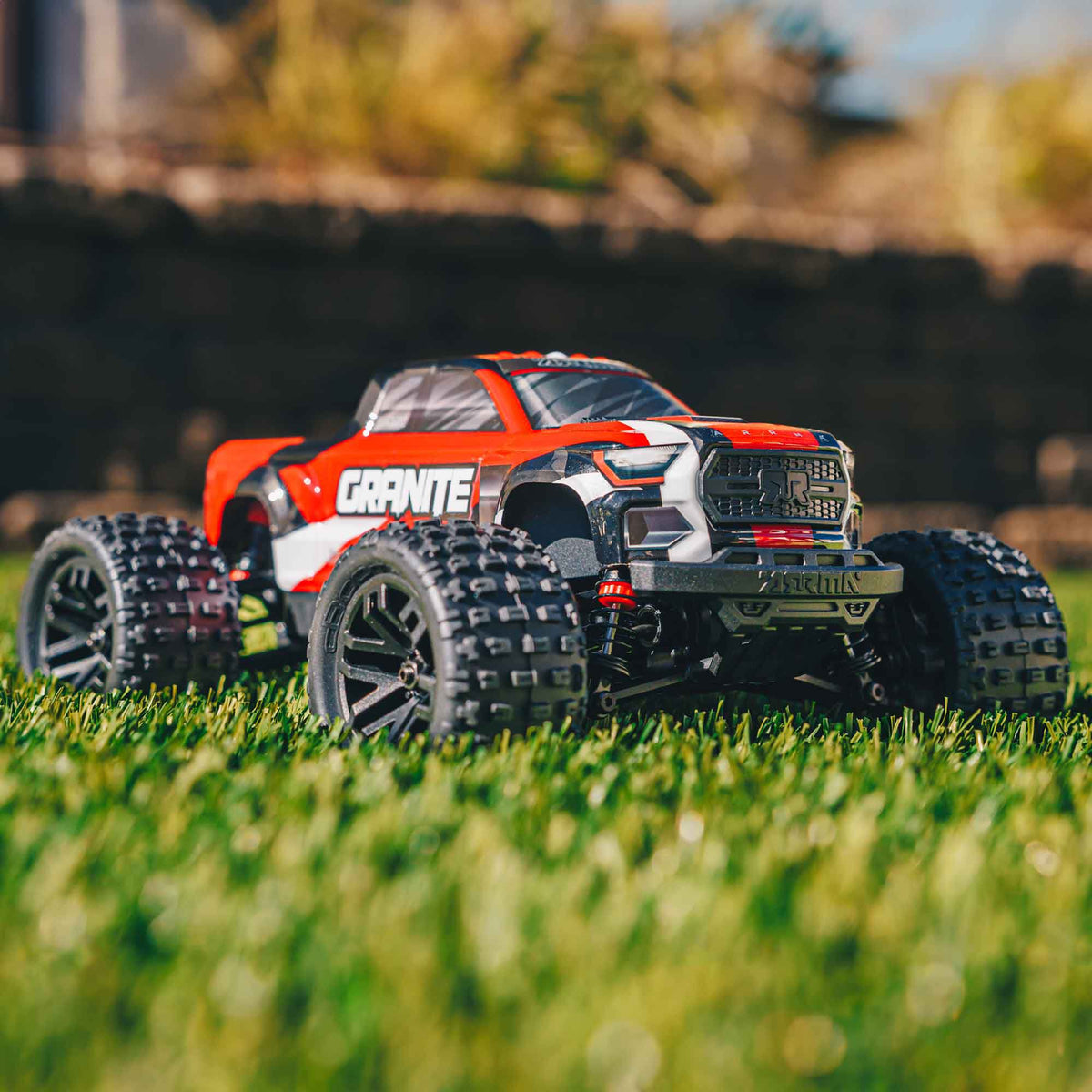 1/18 Granite Grom Ready to Run with Battery and Charger (Red) (ARA2102T2)_17
