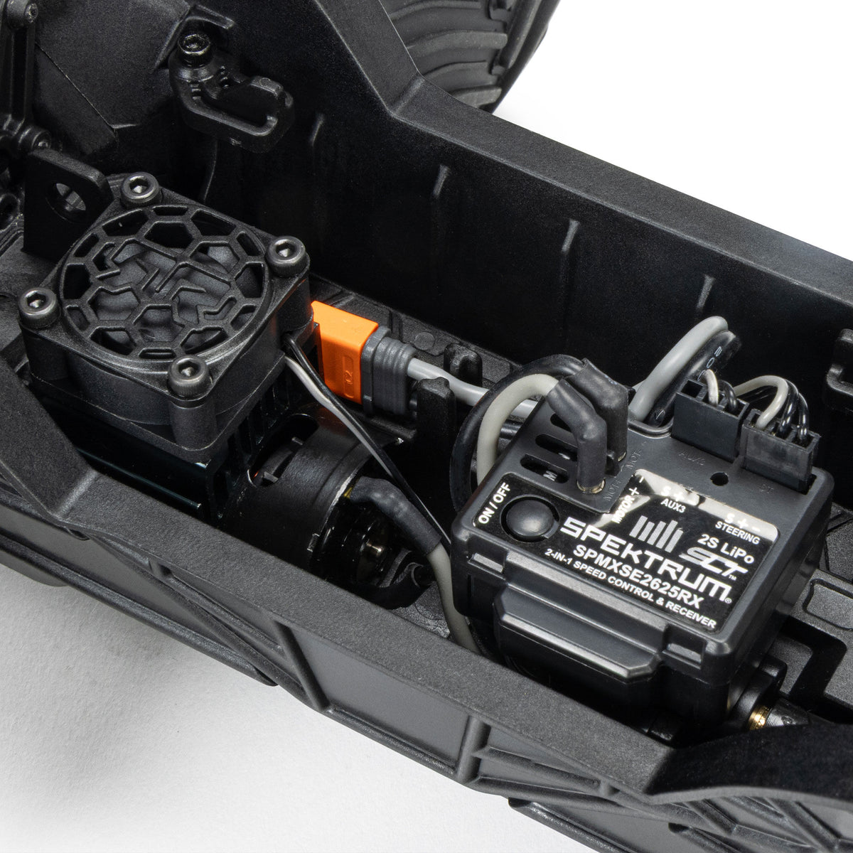 1/16 Cleetus McFarland Freedom Flyer Grom Ready to Run with Battery and Charger (White) (ARA2130FF)_27