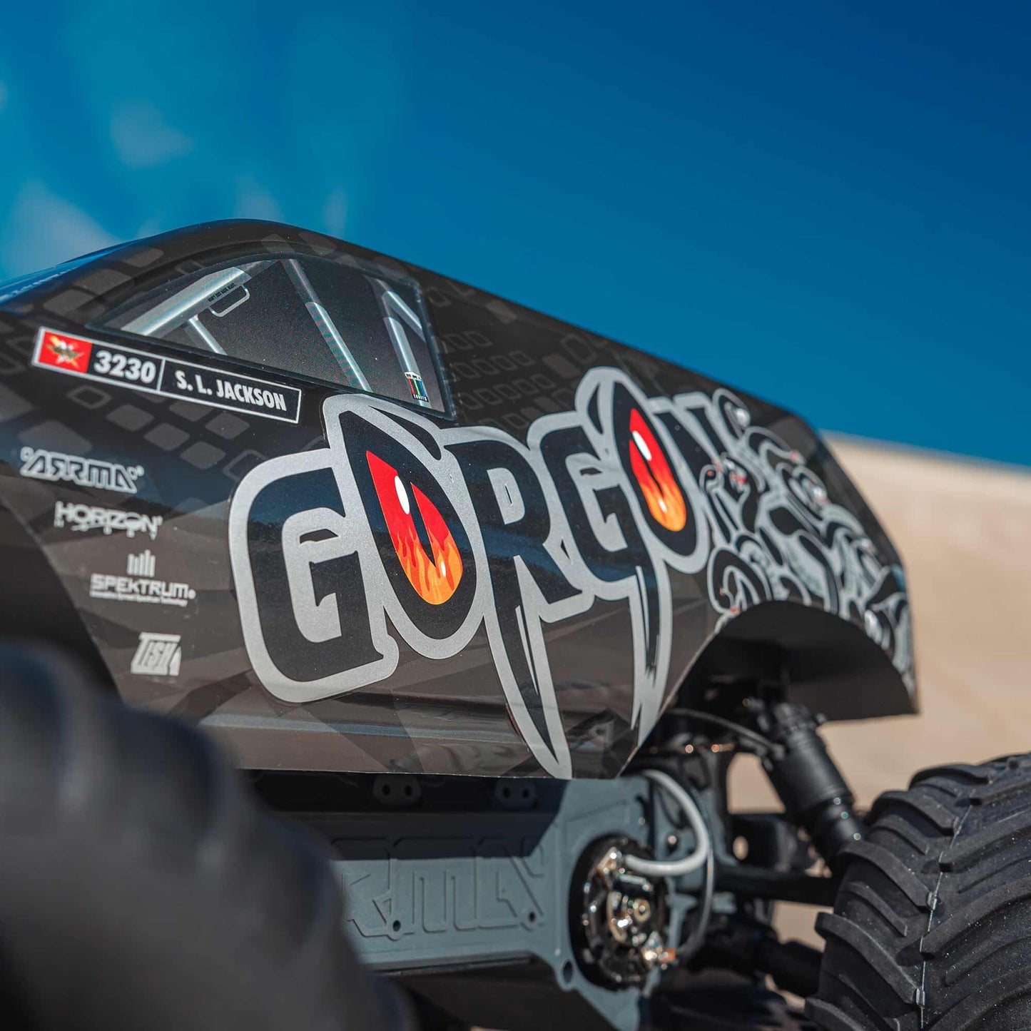 1/10 Gorgon 4x2 Mega Unassembled Kit with Battery and Charger (Gunmetal) (ARA3230SKT1)_22