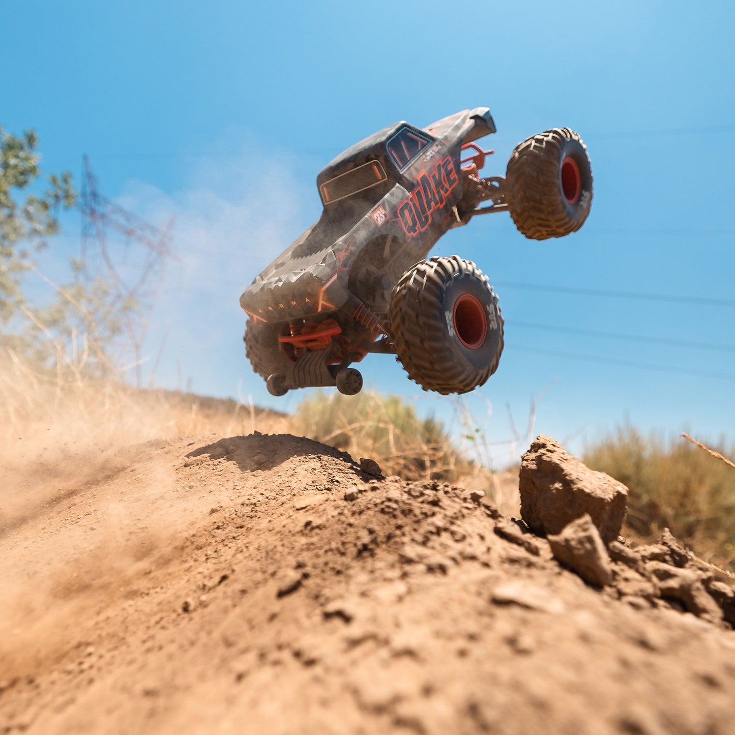 1/10 Quake 223S Ready to Run (Red) (ARA3537T1)_9