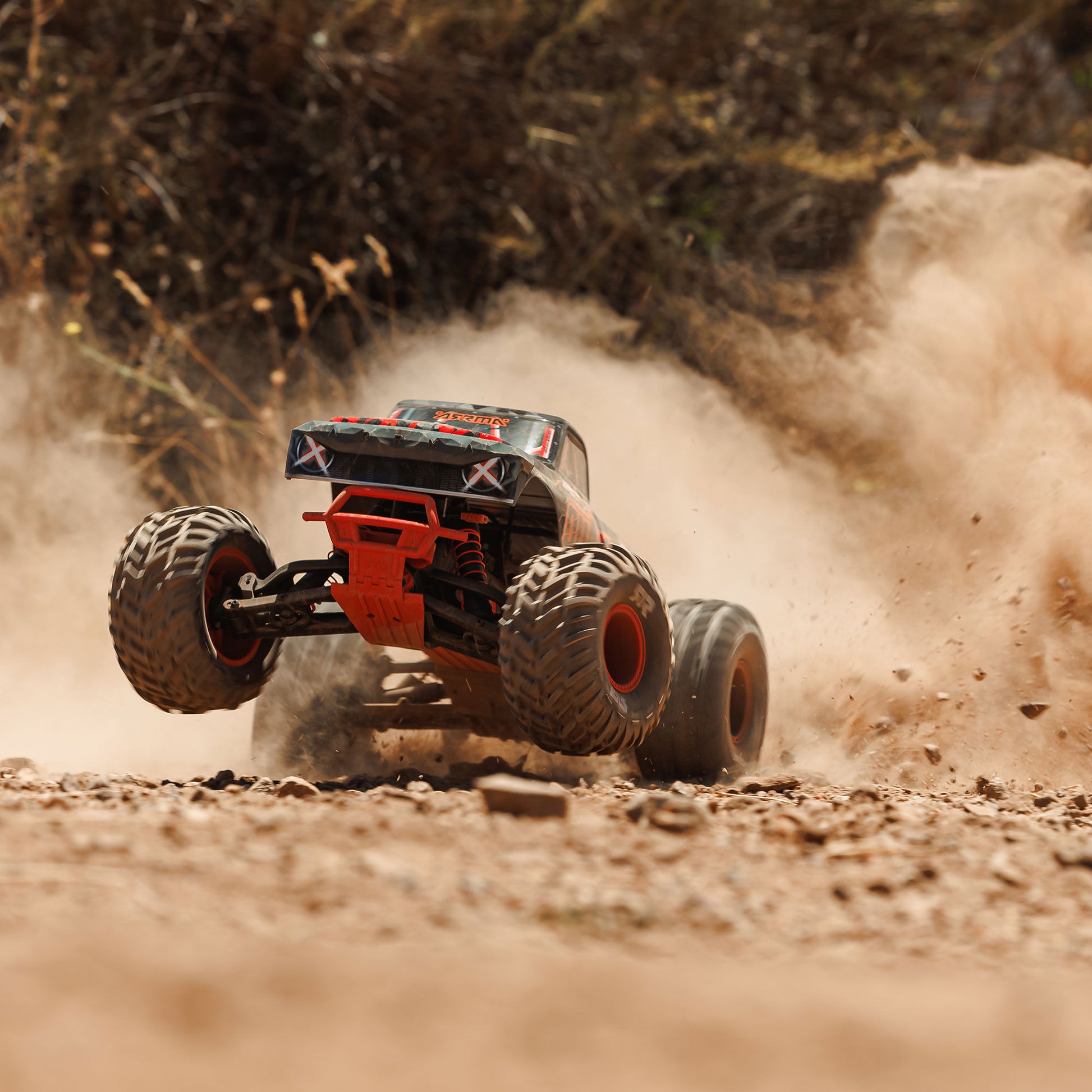 1/10 Quake 223S Ready to Run (Red) (ARA3537T1)_16