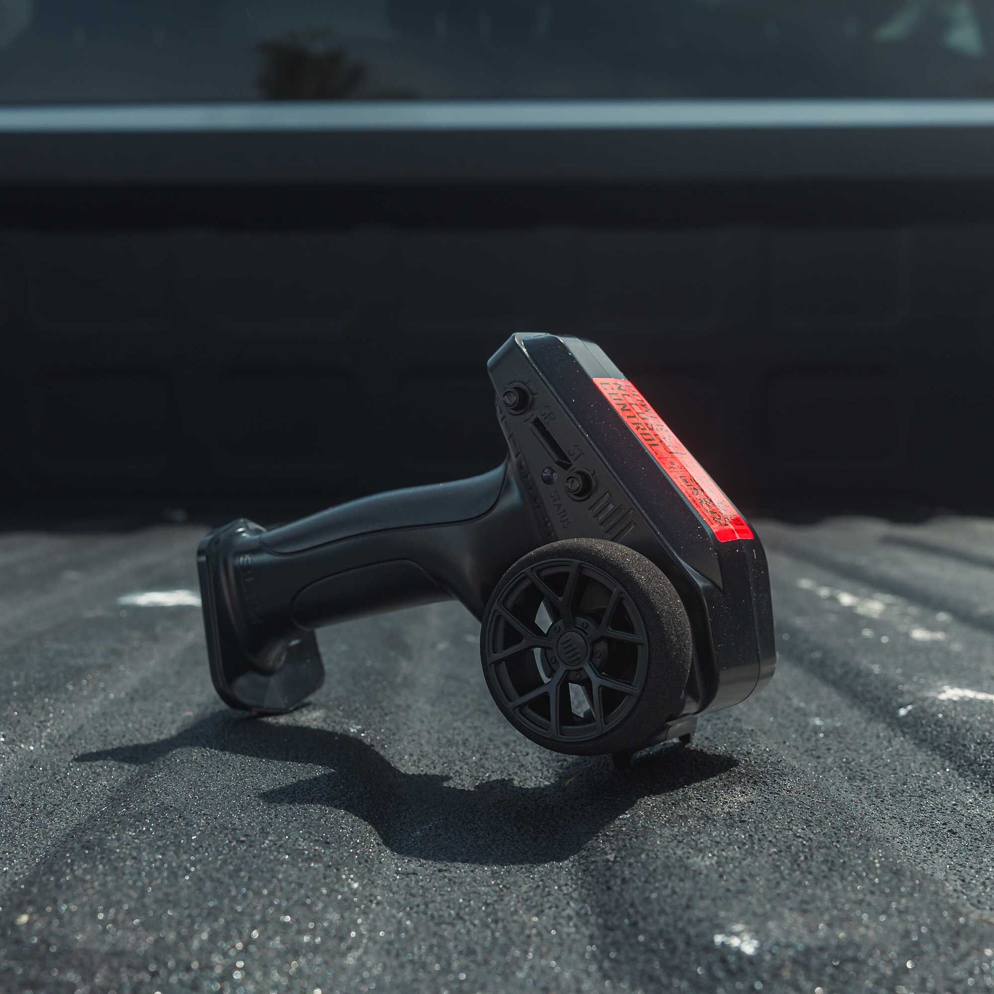 1/10 Granite 4x4 665 Mega Ready to Run (Orange) (ARA4202V4T3)_18