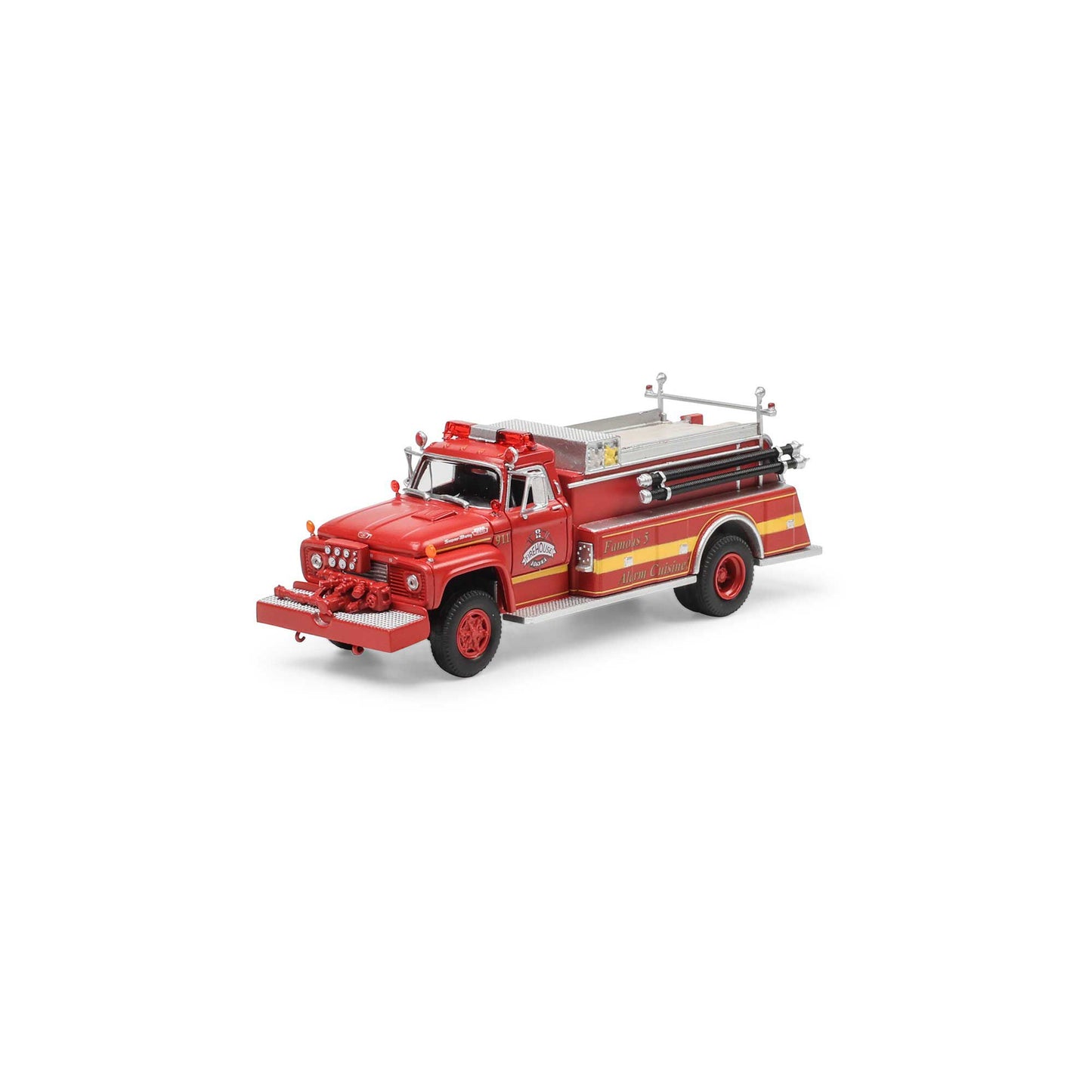 HO Ford F-850 Fire Truck Firehouse Diner #911 Plastic Model (ATH4576)