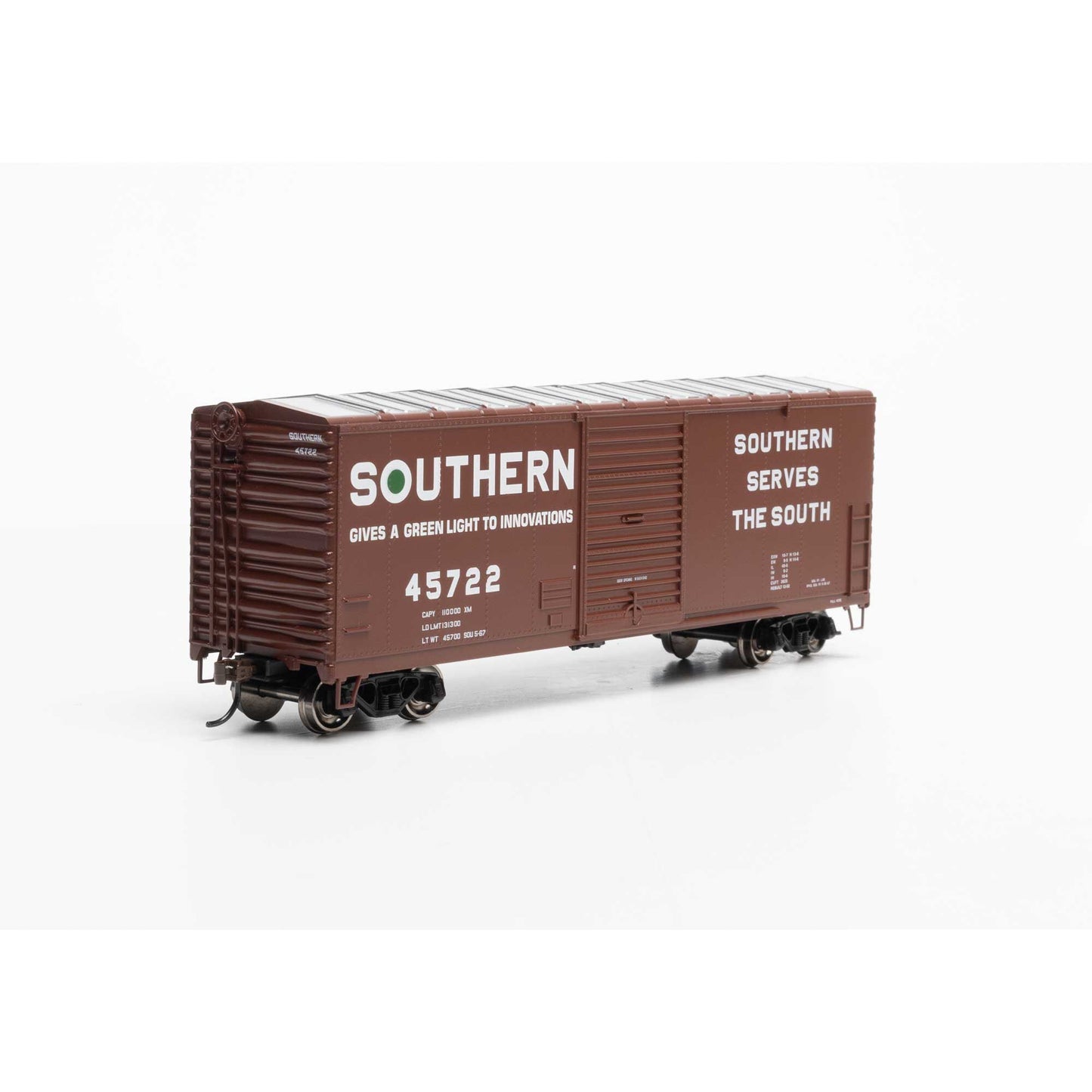 HO 40' Modern Box Car Southern Railway Unit #45722 (ATH67970)
