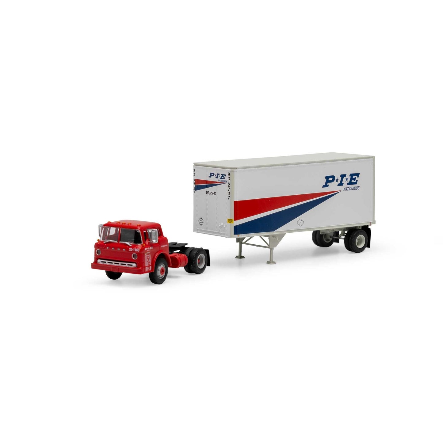 HO RTR Ford C/28' Trailer (ATH90990)