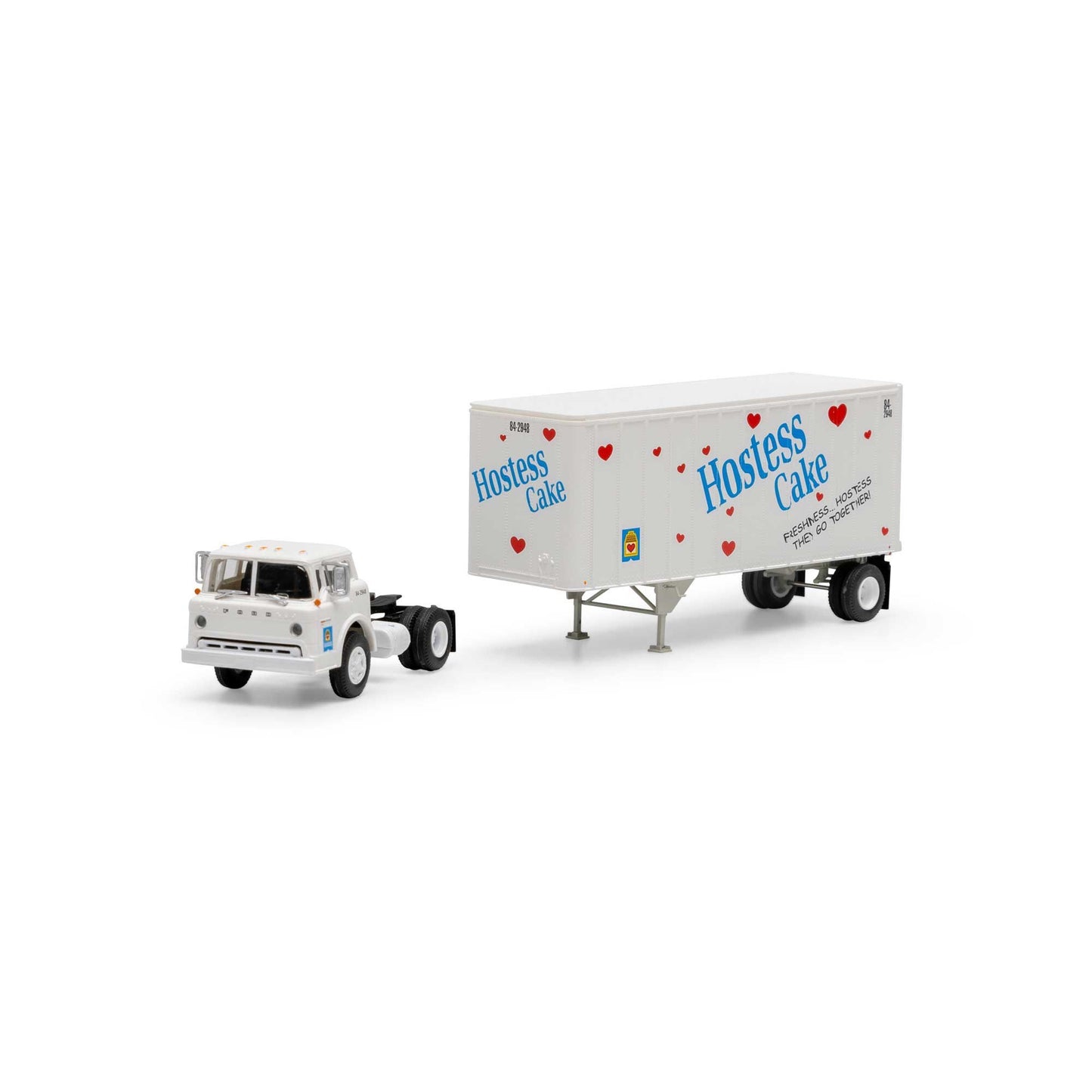 HO RTR Ford C/28' Trailer Hostess (ATH90992)
