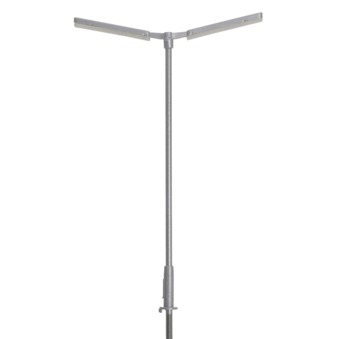 HO Double Arm Parking Lot Light with Cool White LED (3) (ATL70000178)
