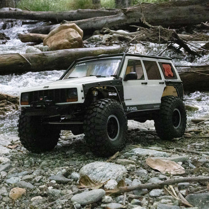 1/10 SCX10 III Jeep Cherokee XJ Ready to Run (White) (AXI-2037T2)_9