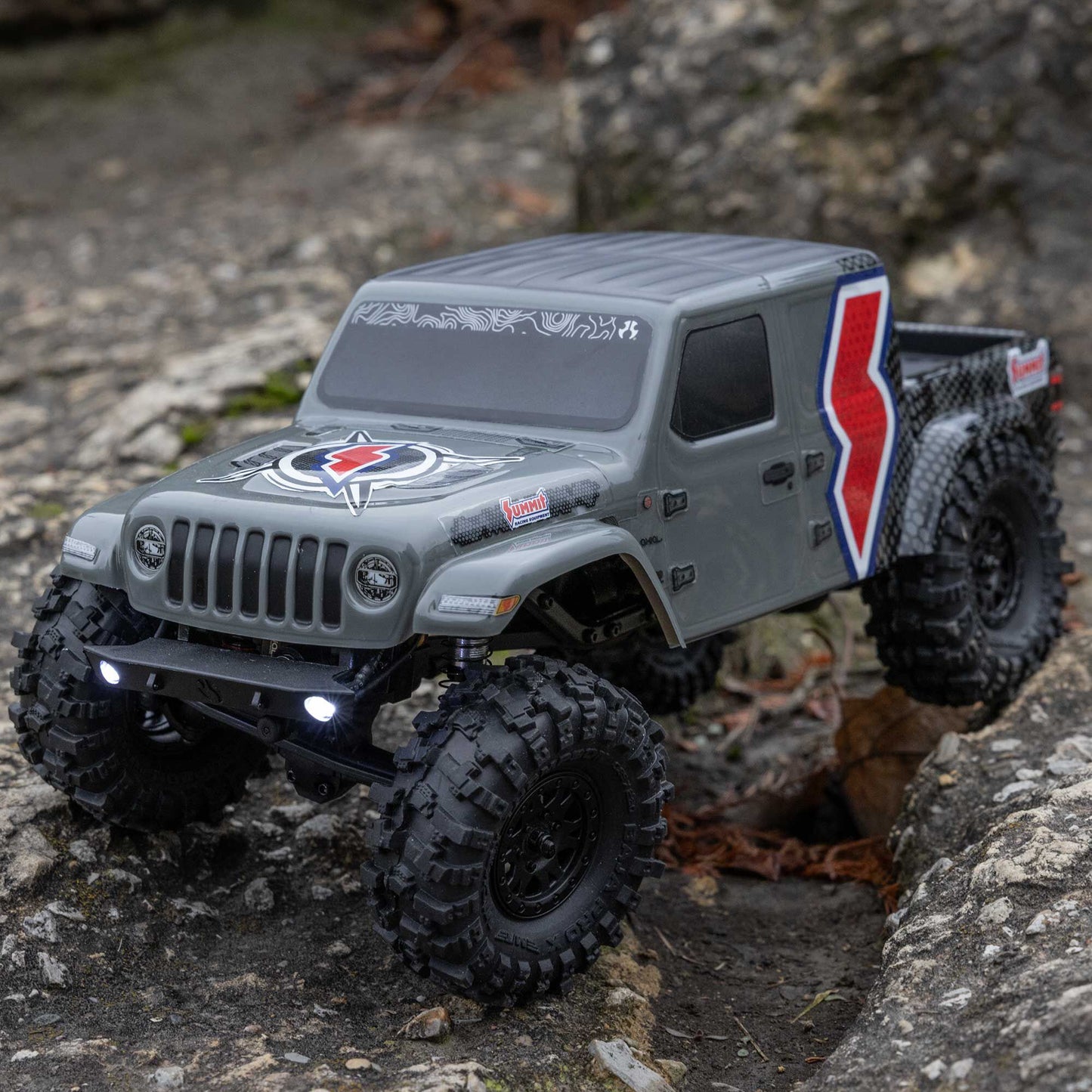 1/24 SCX24 Jeep Gladiator Ready to Run with Battery and Charger (Summit Racing)  (AXI-2324)_5