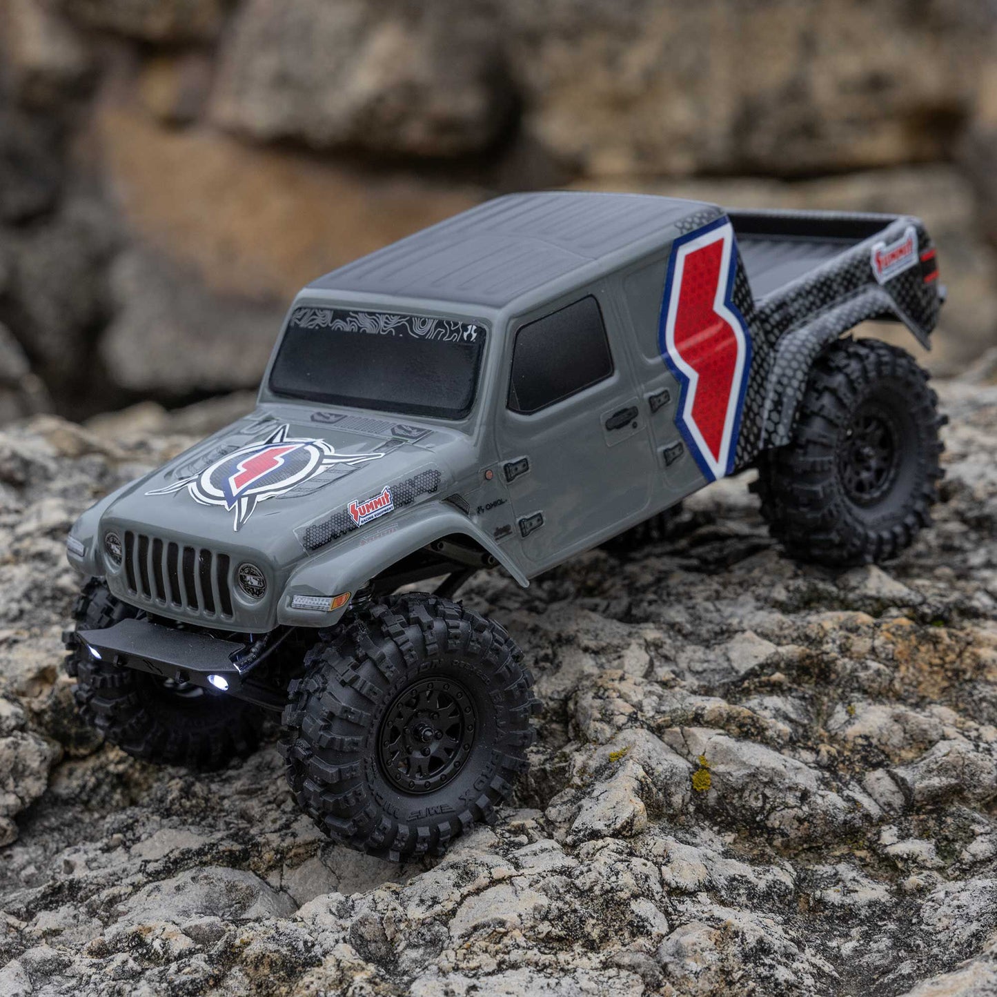 1/24 SCX24 Jeep Gladiator Ready to Run with Battery and Charger (Summit Racing)  (AXI-2324)_12