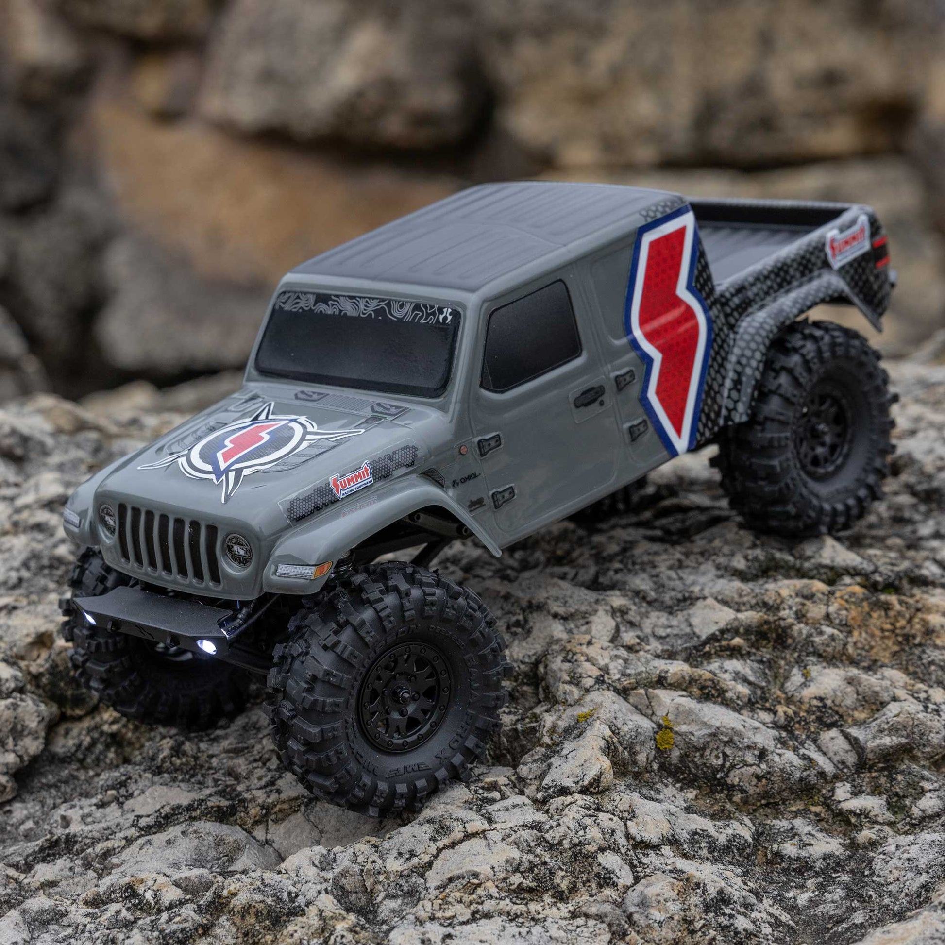 1/24 SCX24 Jeep Gladiator Ready to Run with Battery and Charger (Summit Racing)  (AXI-2324)_12