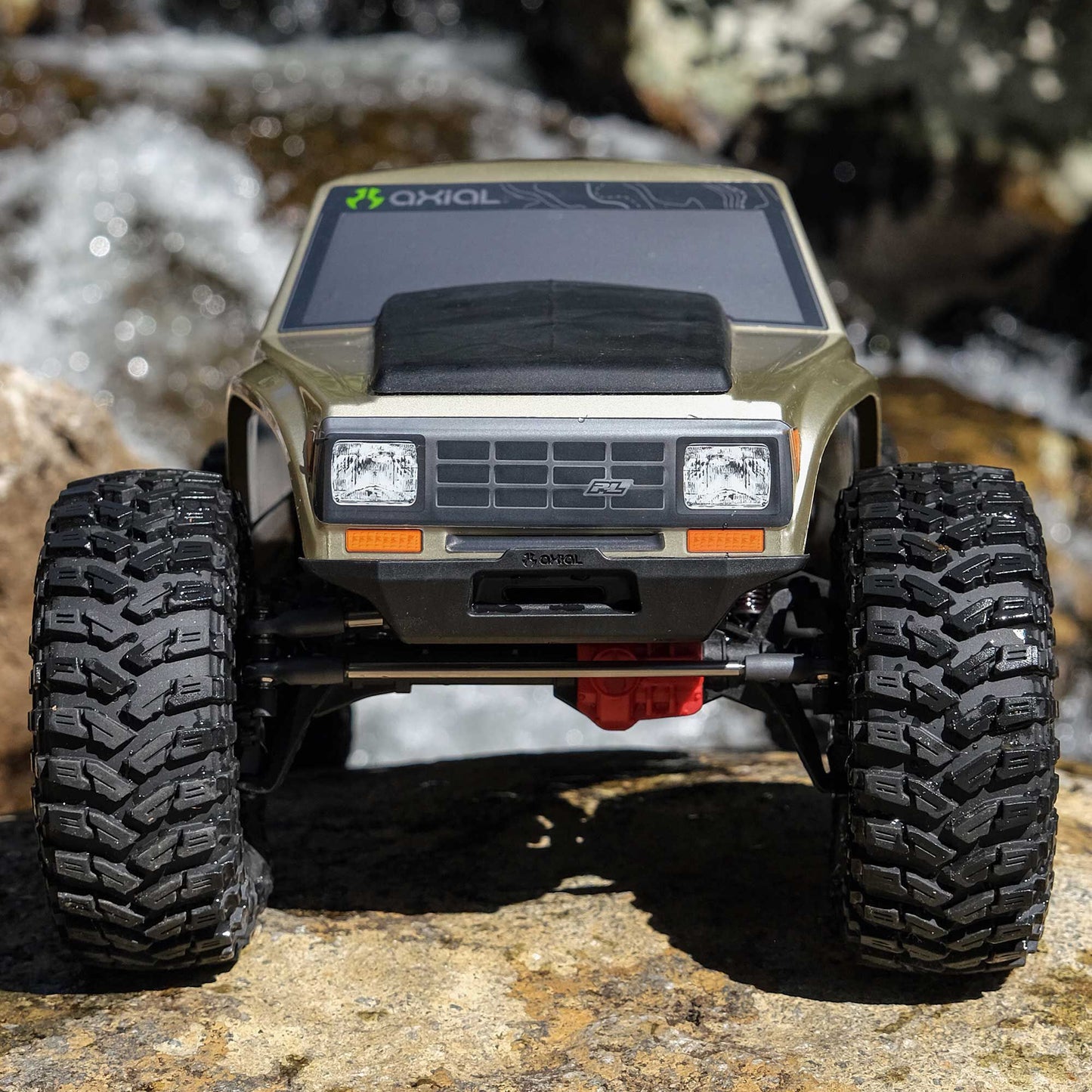 SCX10III Coyote: 1/10 4WD RTR+ with Battery and Charger_12