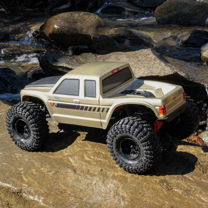 SCX10III Coyote: 1/10 4WD RTR+ with Battery and Charger_11