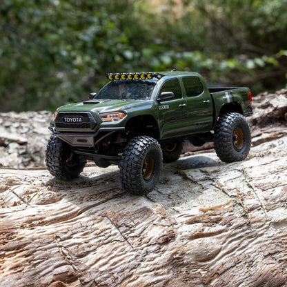 1/30 SCX30 Toyota Tacoma Ready to Run with Battery and Charger (Green) (AXI-3289T1)_2