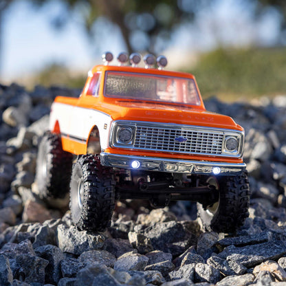 1/24 SCX24 Chevrolet C10 Ready to Run with Battery and Charger (Orange) (AXI-3408T2)_23