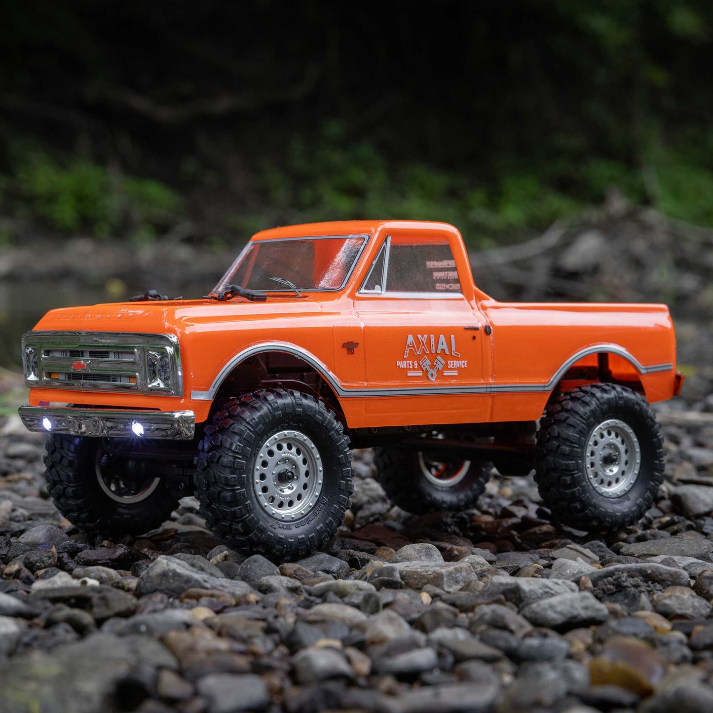 1/24 SCX24 1967 Chevrolet C10 Ready to Run with Battery and Charger (Orange) (AXI00001V2T3)_6