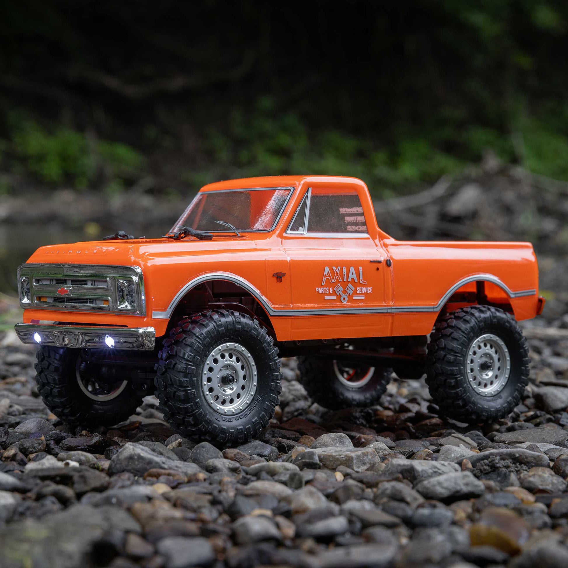 1/24 SCX24 1967 Chevrolet C10 Ready to Run with Battery and Charger (Orange) (AXI00001V2T3)_6