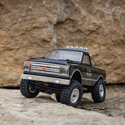 1/24 SCX24 1967 Chevrolet C10 Ready to Run with Battery and Charger (Black) (AXI00001V2T4)_7