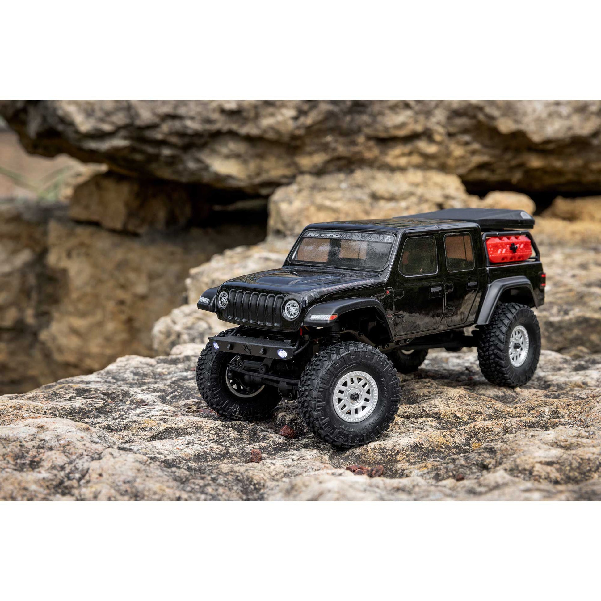 1/24 SCX24 Jeep Gladiator Ready to Run with Battery and Charger (Black) (AXI00005V2T5)_11
