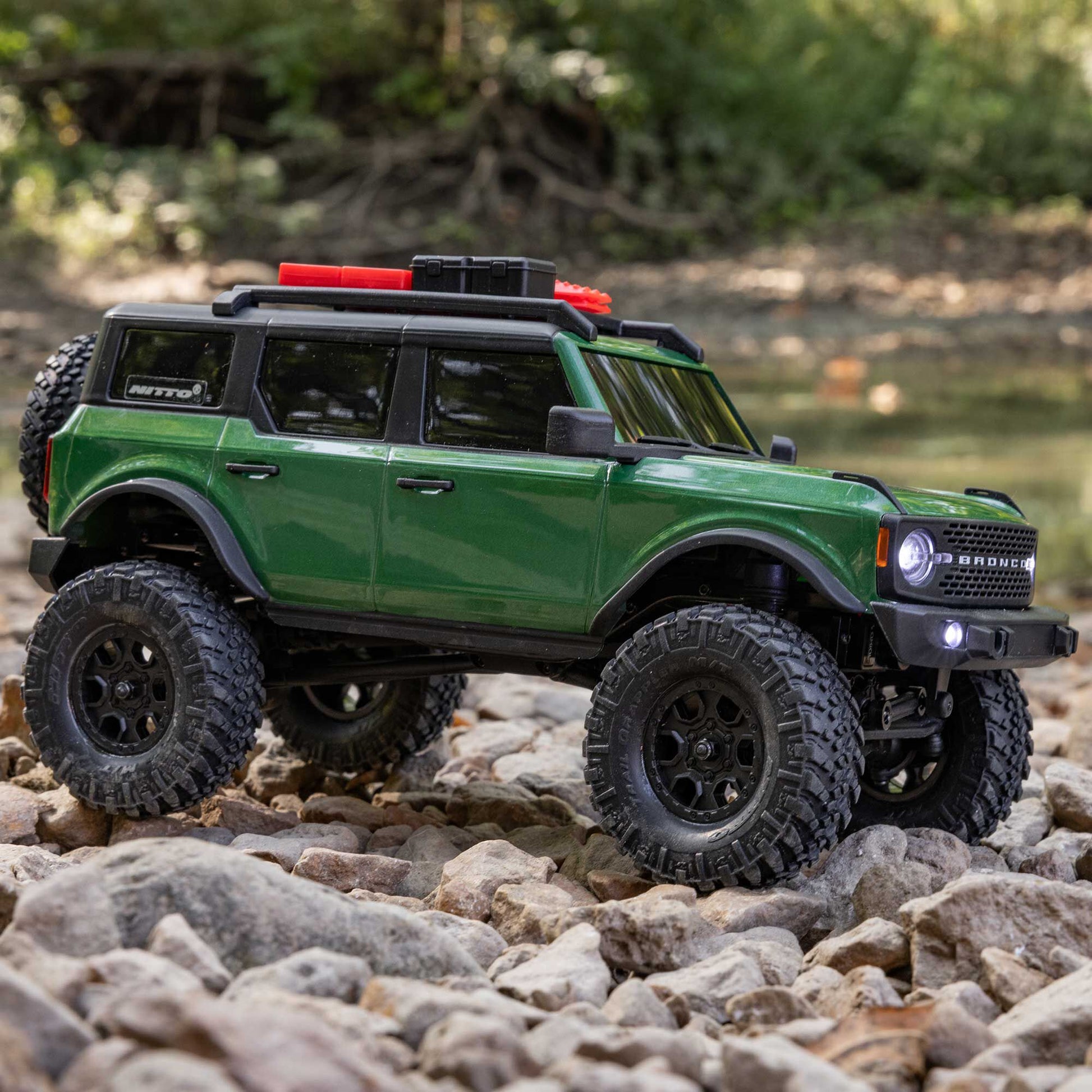 1/24 SCX24 Ford Bronco Ready to Run with Battery and Charger (Green) (AXI00006V2T5)_12