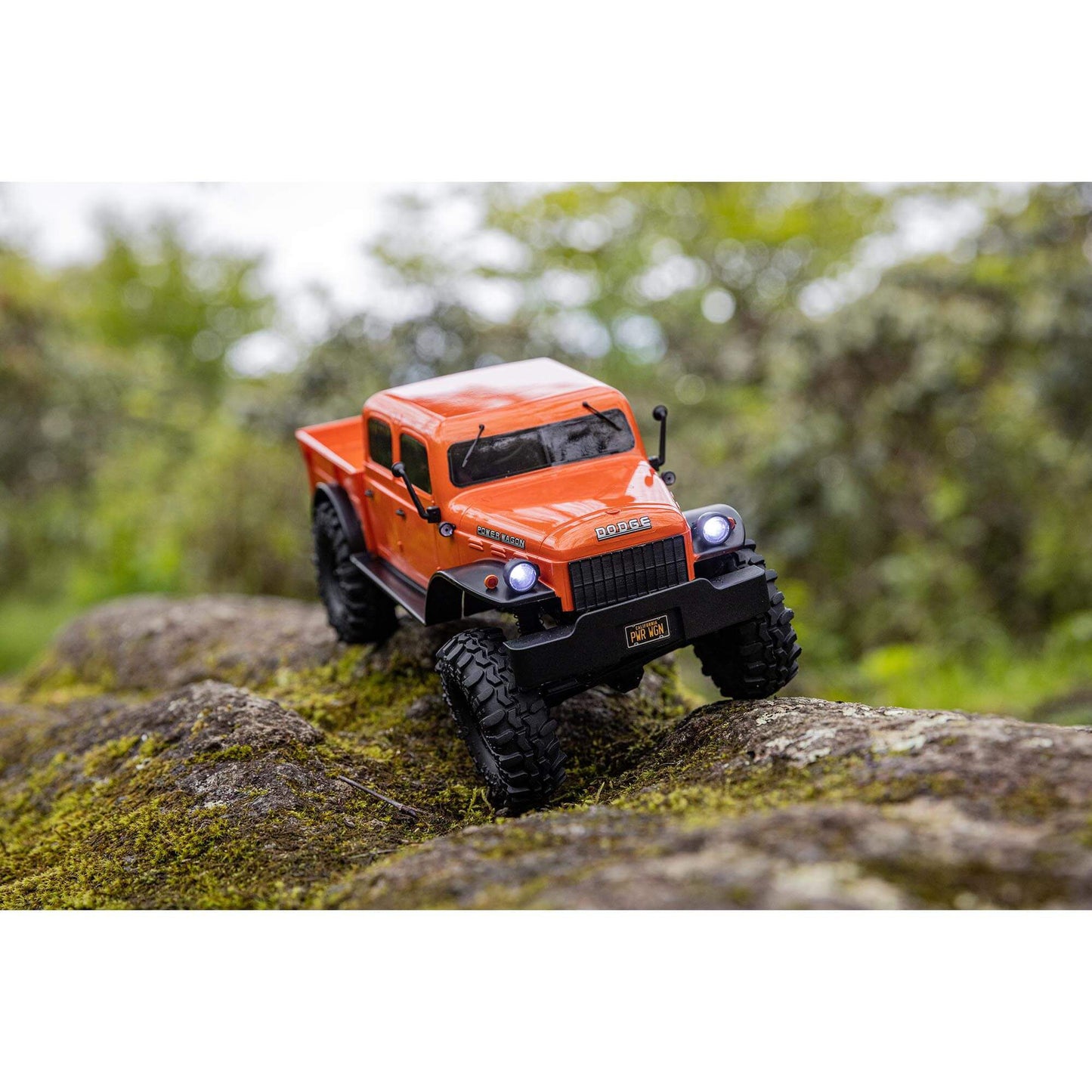 1/24 SCX24 1940's Dodge Power Wagon Ready to Run with Battery and Charger (Orange) (AXI00007T1)