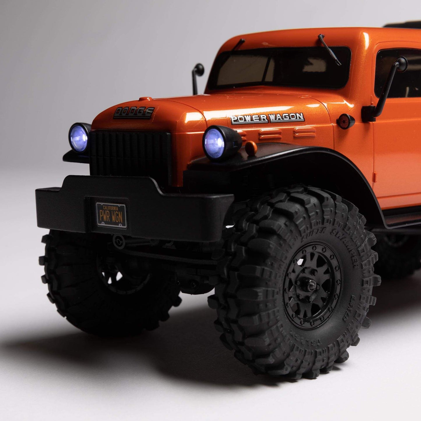1/24 SCX24 1940's Dodge Power Wagon Ready to Run with Battery and Charger (Orange) (AXI00007T1)_7
