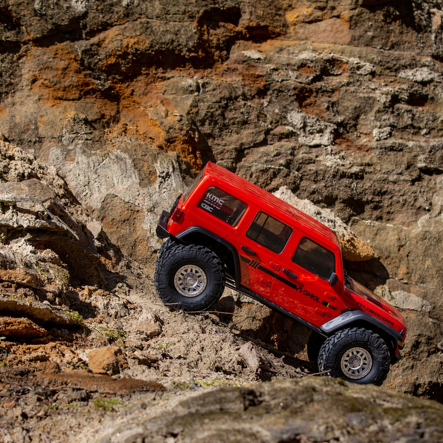 1/10 SCX10 III Jeep JLU Wrangler Ready to Run (Red) (AXI03003BT2)_13