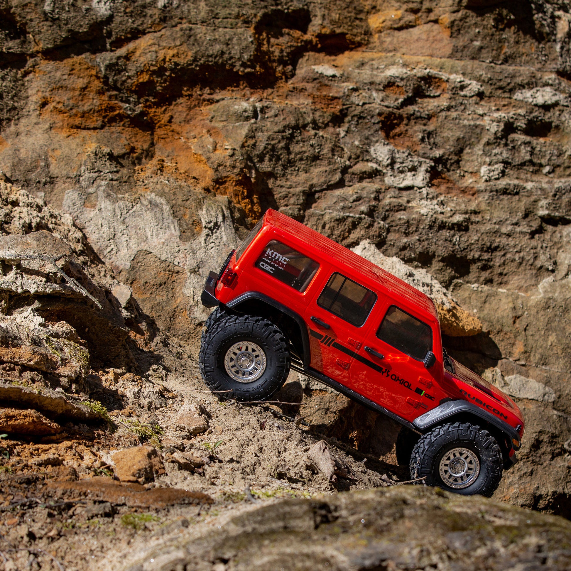 1/10 SCX10 III Jeep JLU Wrangler Ready to Run (Red) (AXI03003BT2)_13