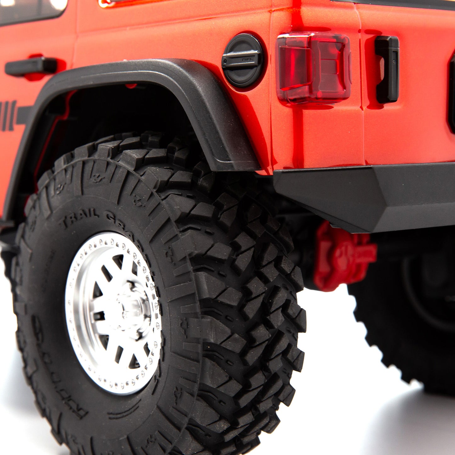 1/10 SCX10 III Jeep JLU Wrangler Ready to Run (Red) (AXI03003BT2)_4