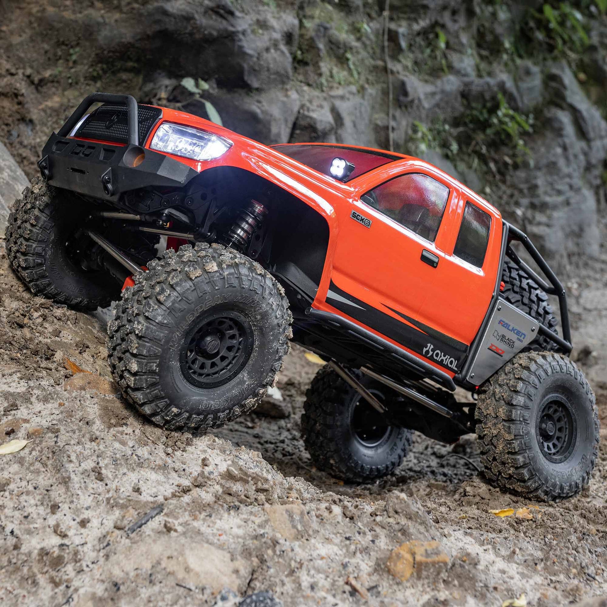 1/6 SCX6 Trail Honcho Ready to Run (Red) (AXI05001T1)_2