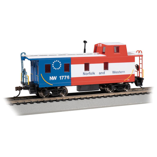 HO Off-set Cupola Caboose Norfolk & Western #1776 (BAC14006)